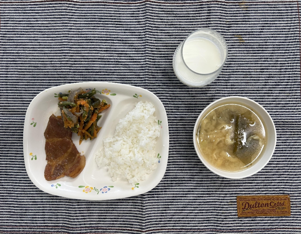 ４月２８日給食